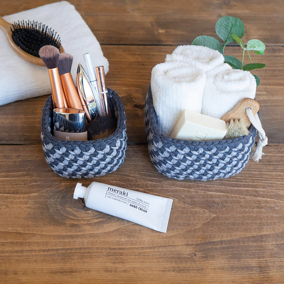 

Oblique Lines Stripes - Square baskets
1