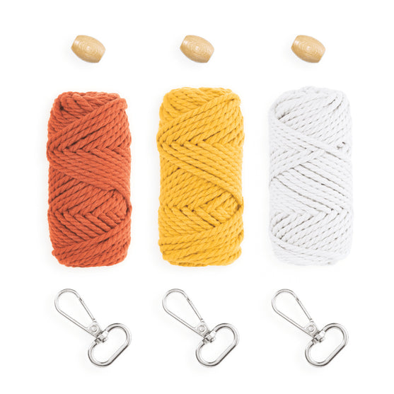 

Macramé Keyhanger Kit - Hobbii
1