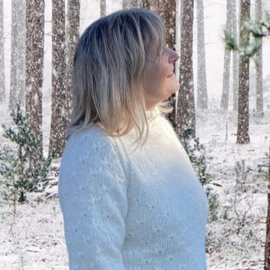 

Snekrystal - Sweater
1