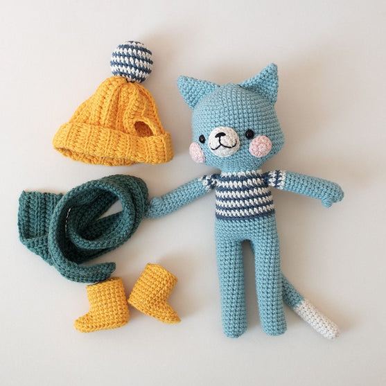 

Lenny Cat - Crochet Kit
3