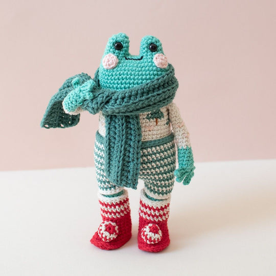 Oliver Frog - Crochet Kit