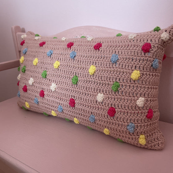 

Polka - Pillow
3