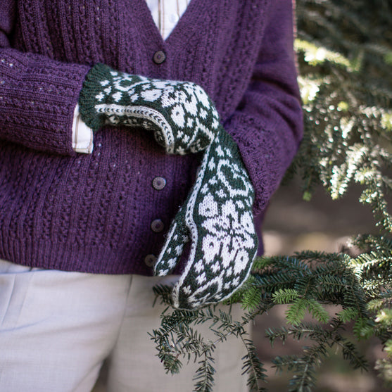 

1st Sunday of Advent - Knitting - Powder Flower - Mittens
6