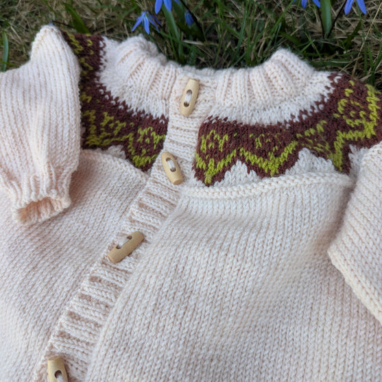 

Petal - Sleep Suit
3