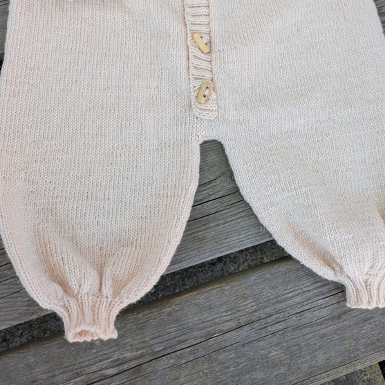 

Petal - Sleep Suit
2