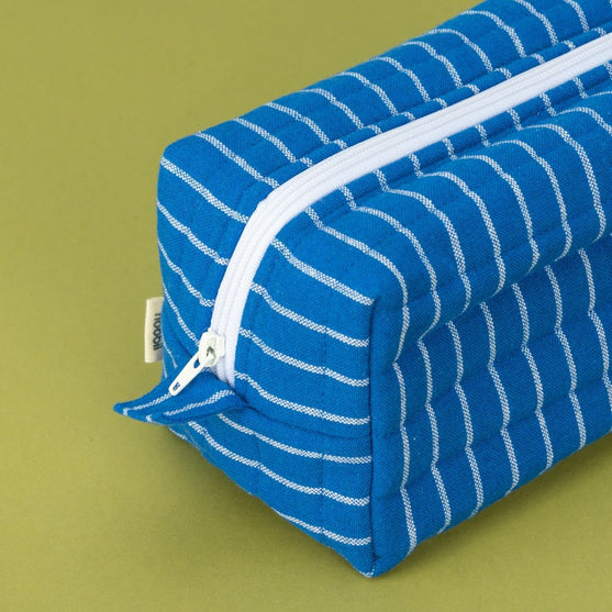 

Quilted Project Bag - Rectangular - Medium - Hobbii
2