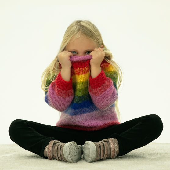 

Rainbow - Children’s Sweater
6