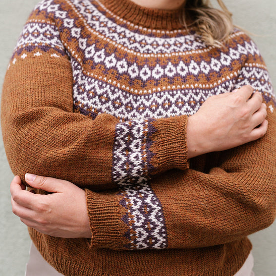 

Thelma - Pullover
4
