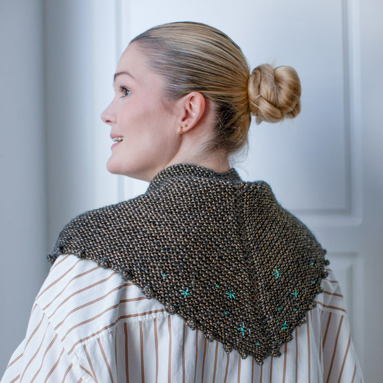 

4th Sunday of Advent - Knitting - Snowflake - Scarf
1