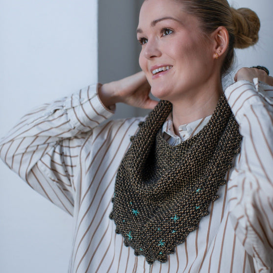 

Snowflake - Scarf
5