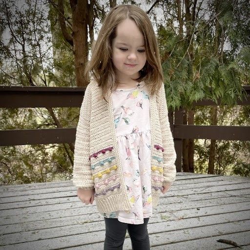 

Bubblegum - Children’s cardigan
2
