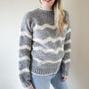 

Waves - Sweater
4
