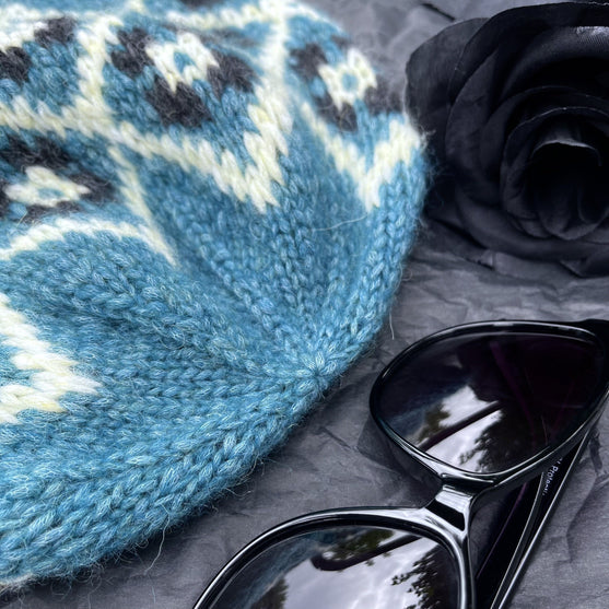 

Wintergarden - Hat
3